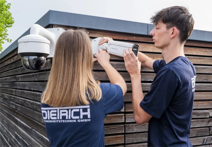 Service-Beratung-Planung-2-2048x1365-2 3